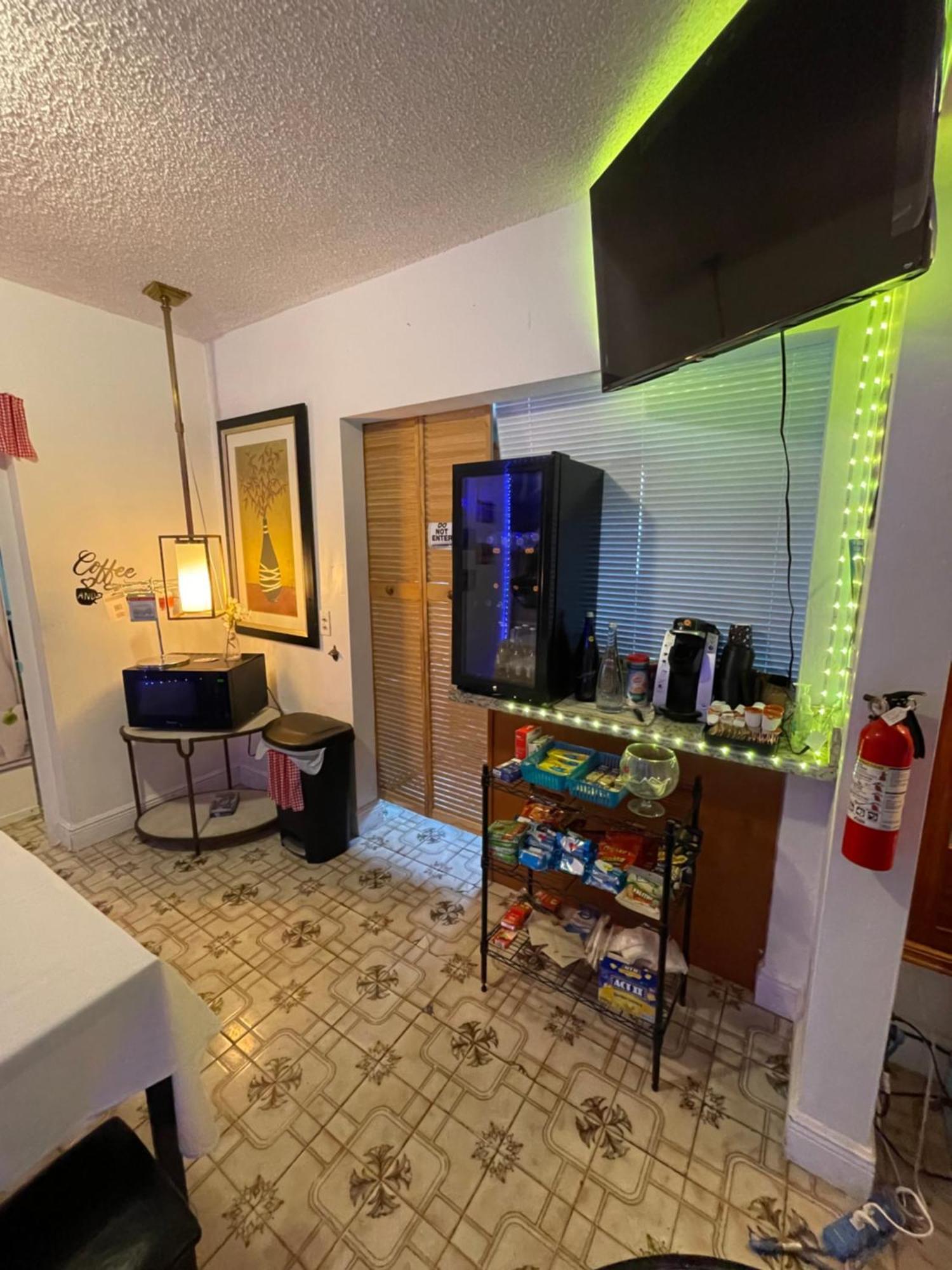 Habitacion Centrica Calle 8 Miami Ngoại thất bức ảnh