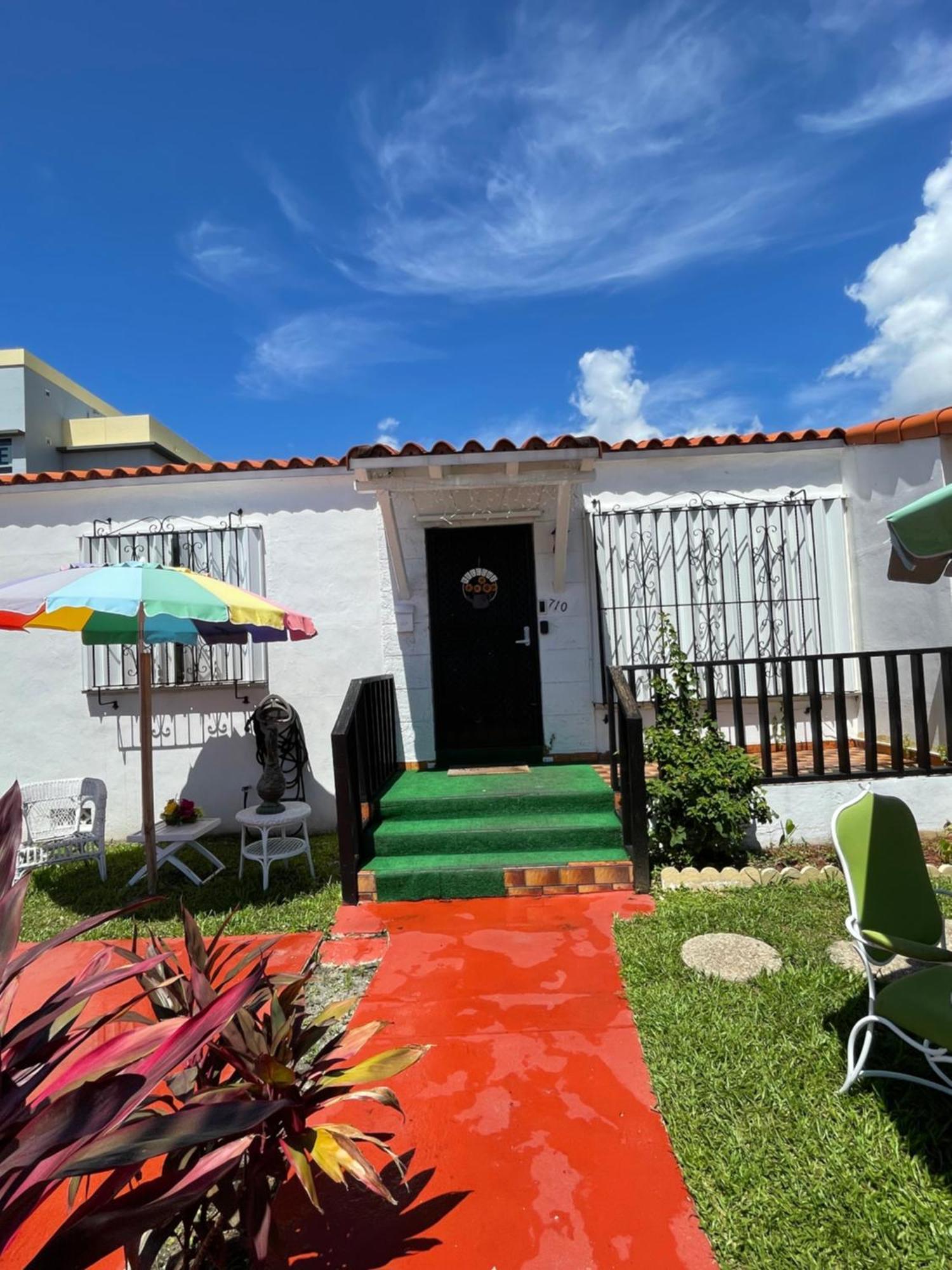 Habitacion Centrica Calle 8 Miami Ngoại thất bức ảnh